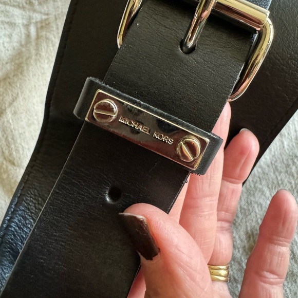 Michael Kors belt - Picture 5 of 7